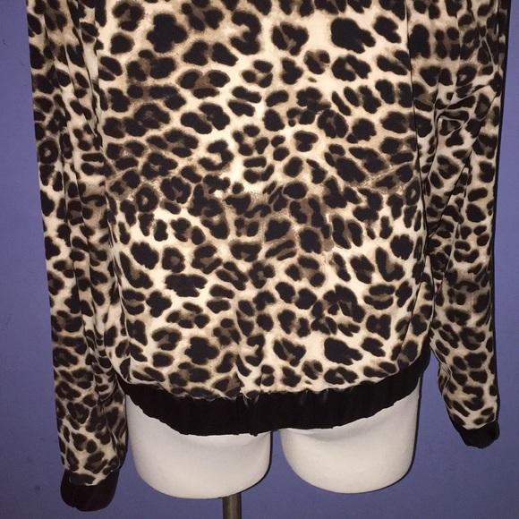 Animal print plus size jacket - Picture 7 of 8